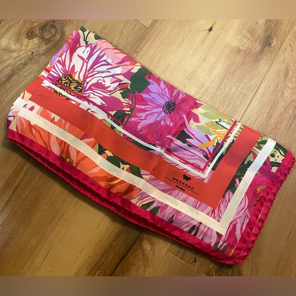 MaxMara Floral Silk Scarf - Picture 5 of 6